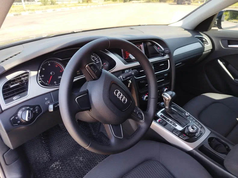 Audi A4 2013 - 11