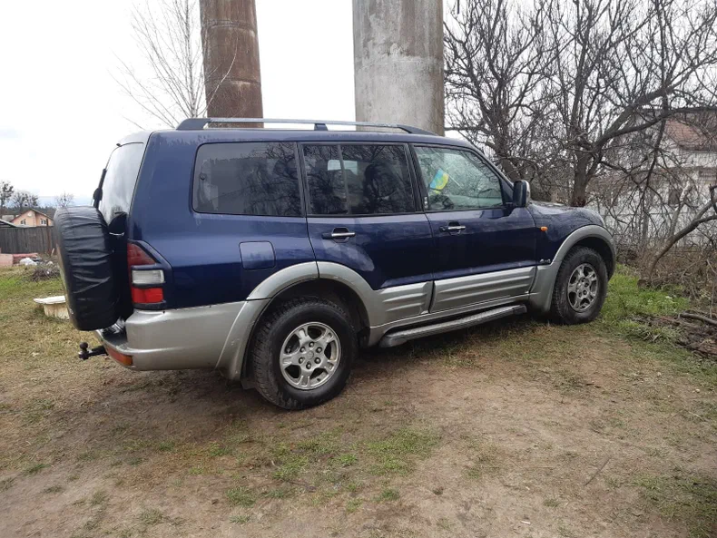 Mitsubishi Pajero 2001 - 3