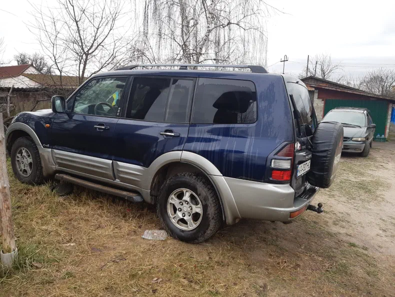 Mitsubishi Pajero 2001 - 2