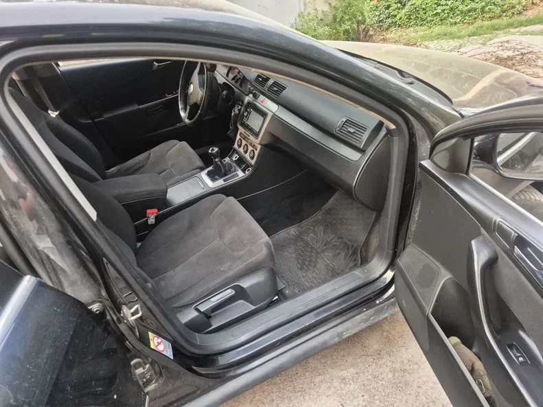 Volkswagen Passat 2006 - 9