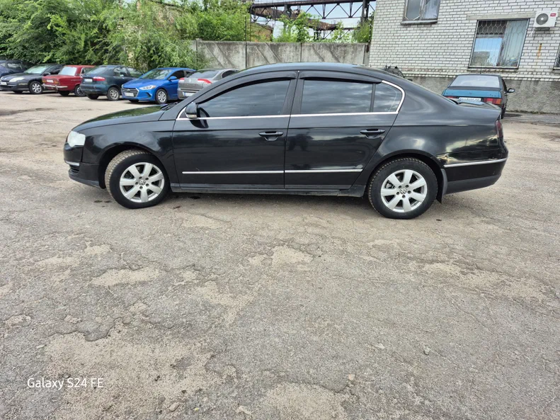 Volkswagen Passat 2006 - 11