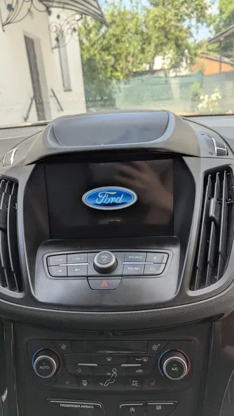 Ford Escape 2019 - 8