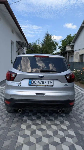 Ford Escape 2019 - 6