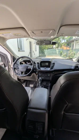 Ford Escape 2019 - 10