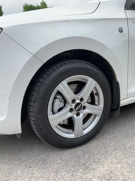 Skoda Rapid 2013 - 18
