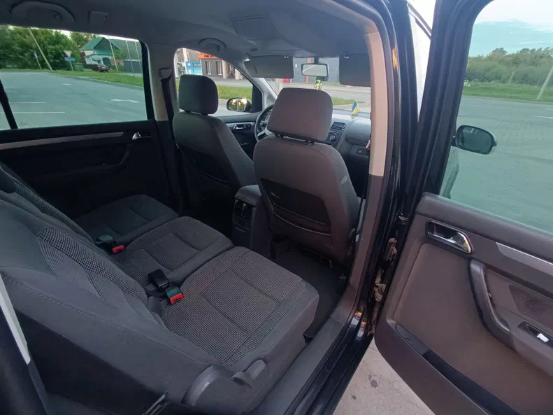 Volkswagen Touran 2004 - 16