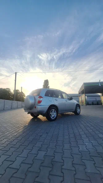 Chery Tiggo (T11) 2008 - 8