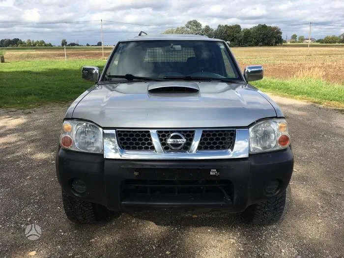 Nissan Navara (Frontier) 2004 - 0