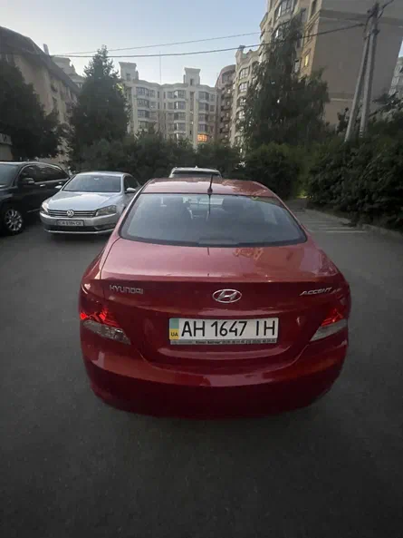 Hyundai Accent 2013 - 9