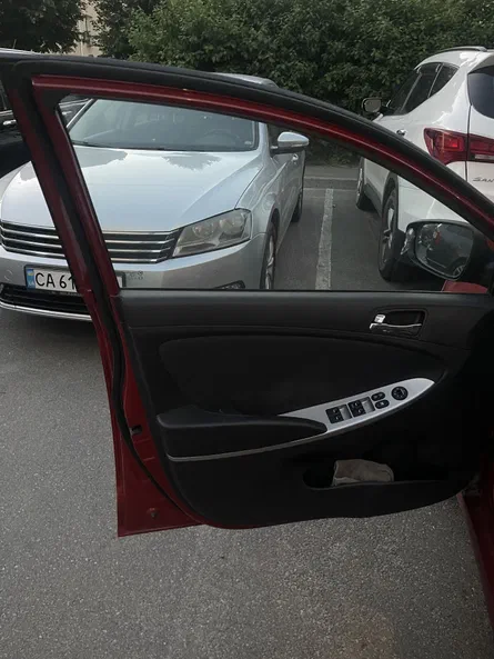 Hyundai Accent 2013 - 2