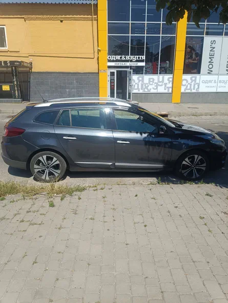 Renault Megane 2011 - 1