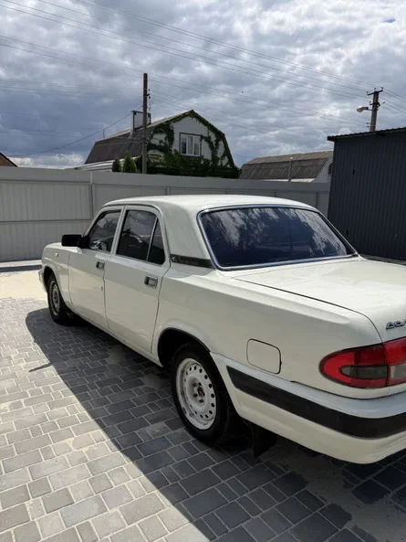 ГАЗ 3110 «Волга» 2000 - 11