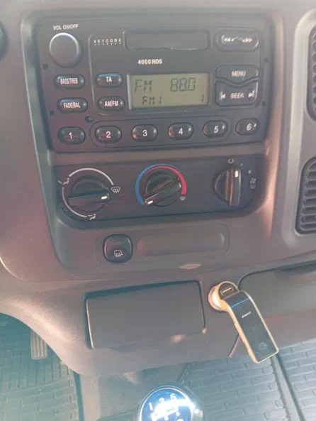 Ford Transit 1985 - 17