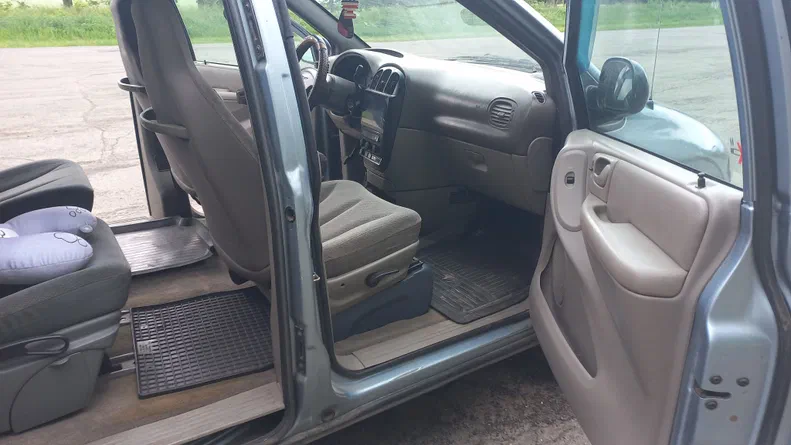 Chrysler Voyager 2003 - 6