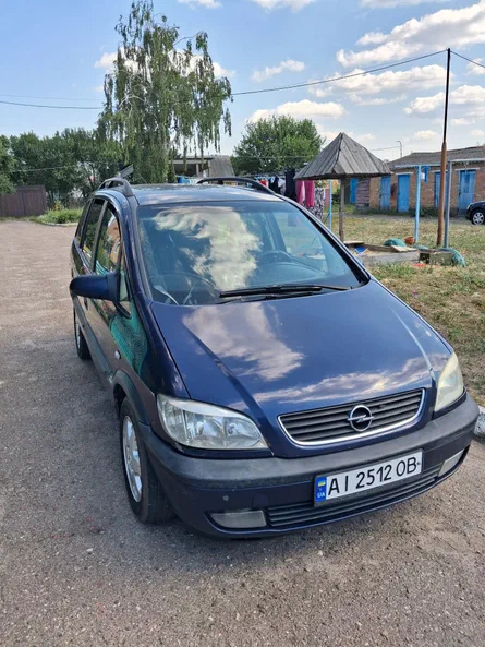 Opel Zafira 2000 - 4