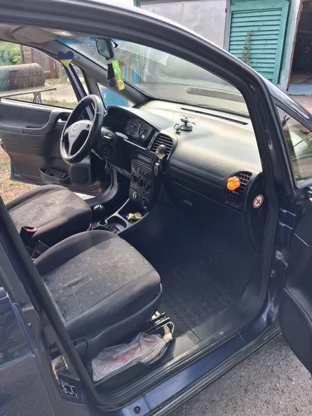 Opel Zafira 2000 - 7