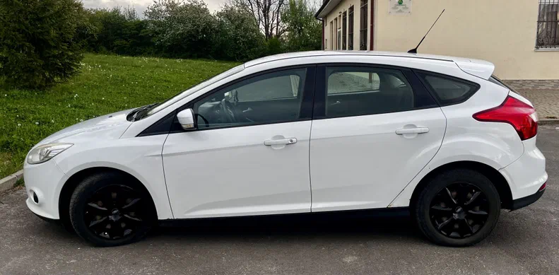 Ford Focus 2012 - 3