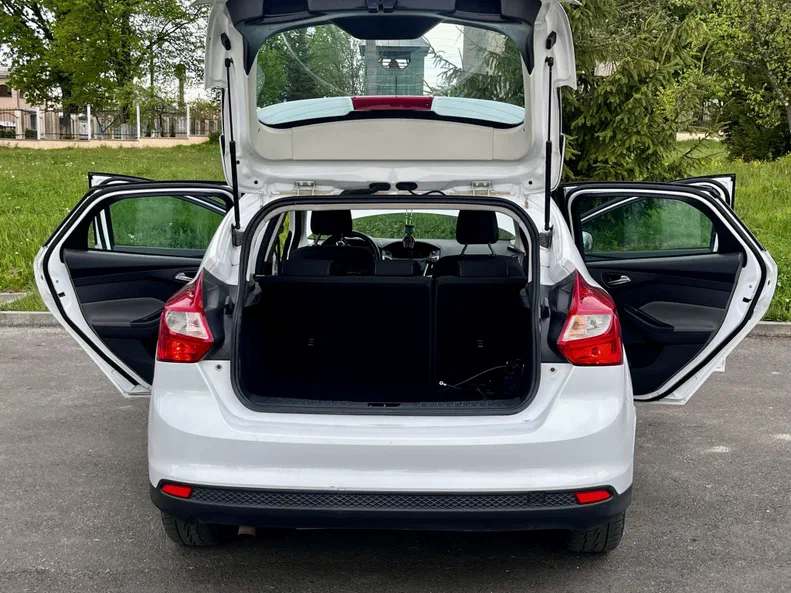Ford Focus 2012 - 23