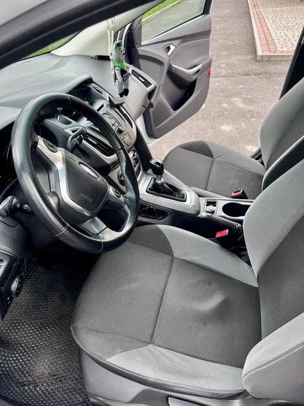 Ford Focus 2012 - 14