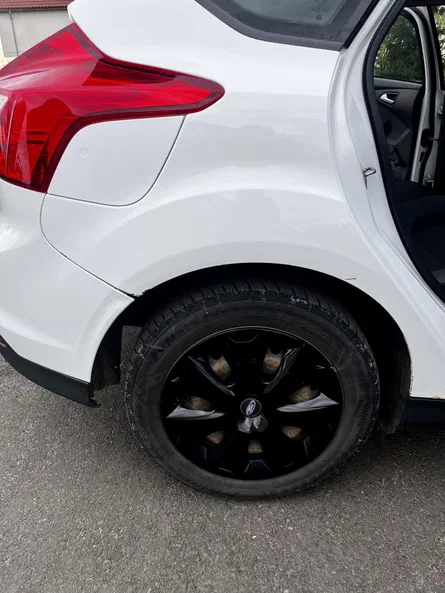Ford Focus 2012 - 25