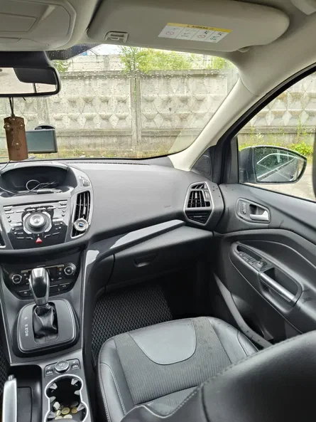 Ford Kuga 2014 - 9