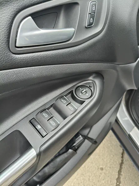 Ford Kuga 2014 - 20