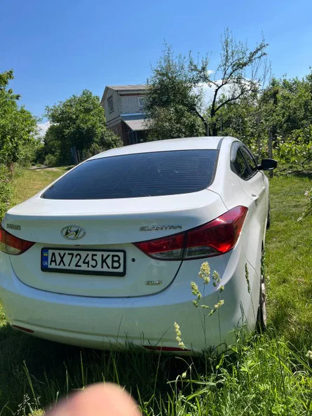 Hyundai Elantra 2013 - 4