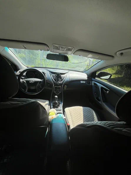 Hyundai Elantra 2013 - 6