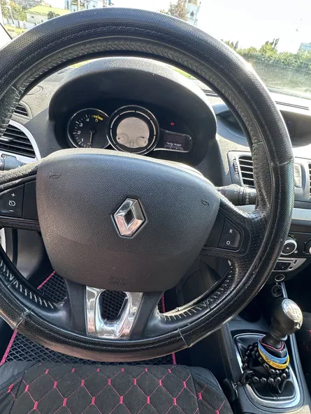 Renault Megane 2013 - 5