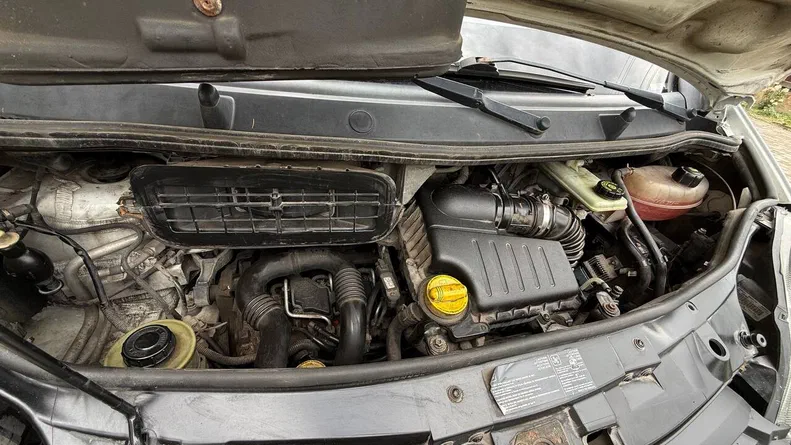 Opel Vivaro 2008 - 6