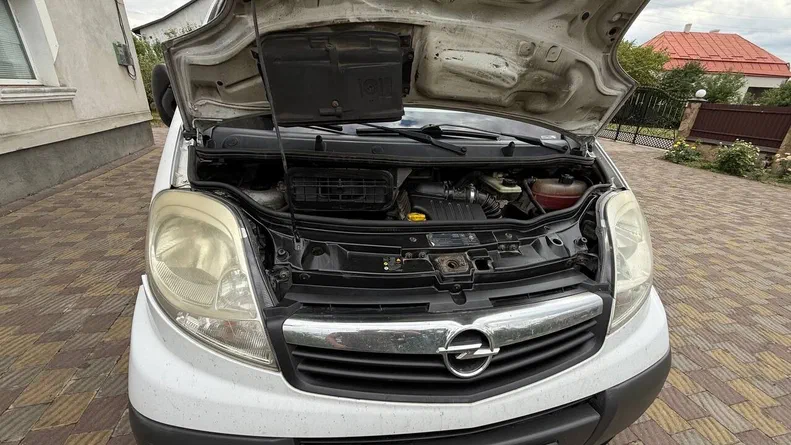 Opel Vivaro 2008 - 4