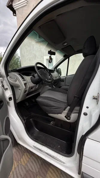 Opel Vivaro 2008 - 14