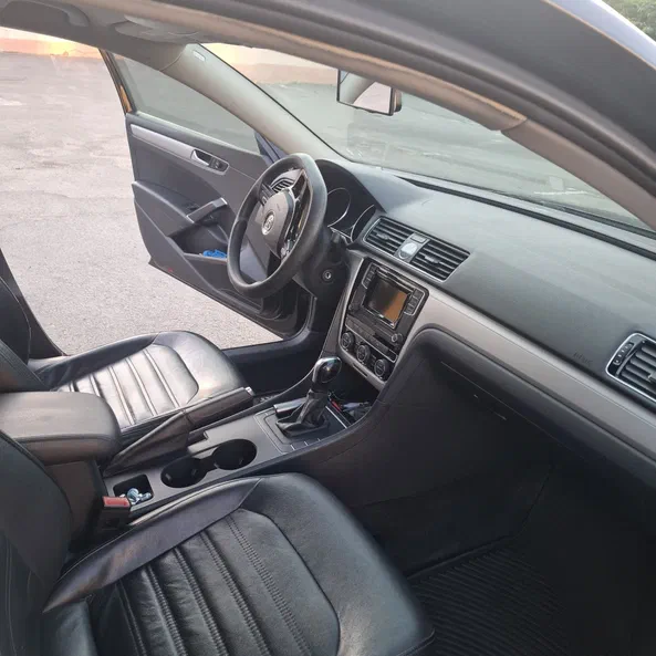 Volkswagen Passat 2016 - 3