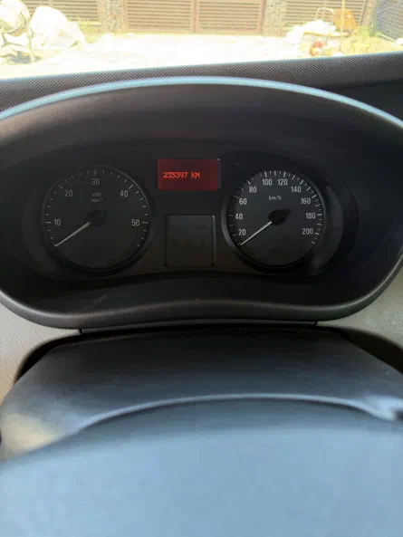 Opel Vivaro 2012 - 7
