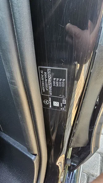 Mercedes-Benz Vito 2022 - 25