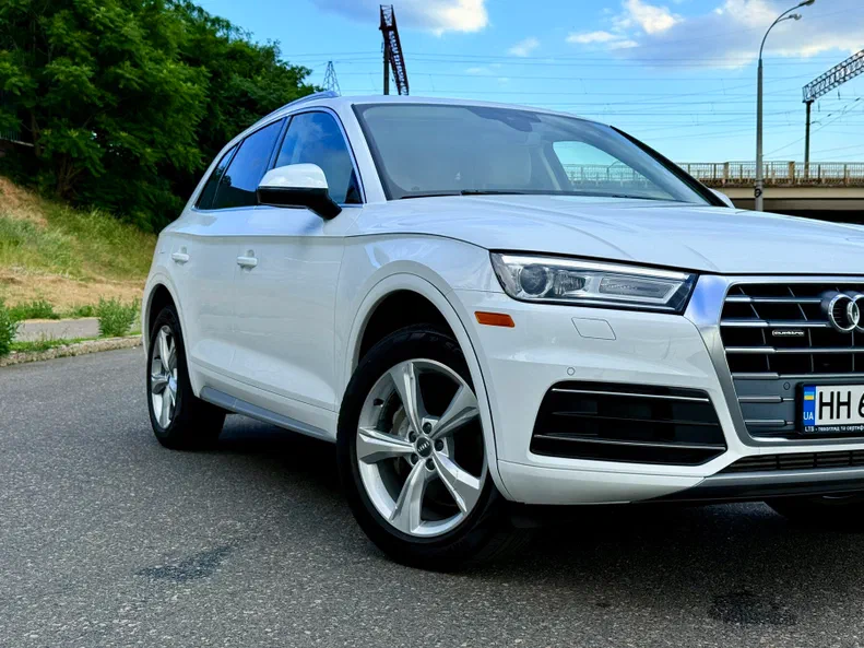 Audi Q5 2020 - 1