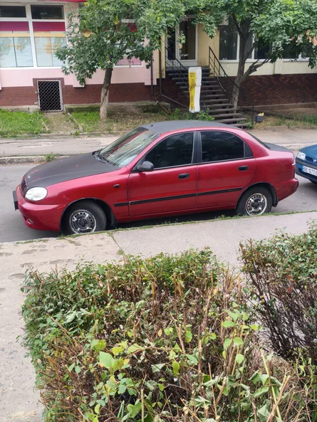 Daewoo Lanos 2008 - 9