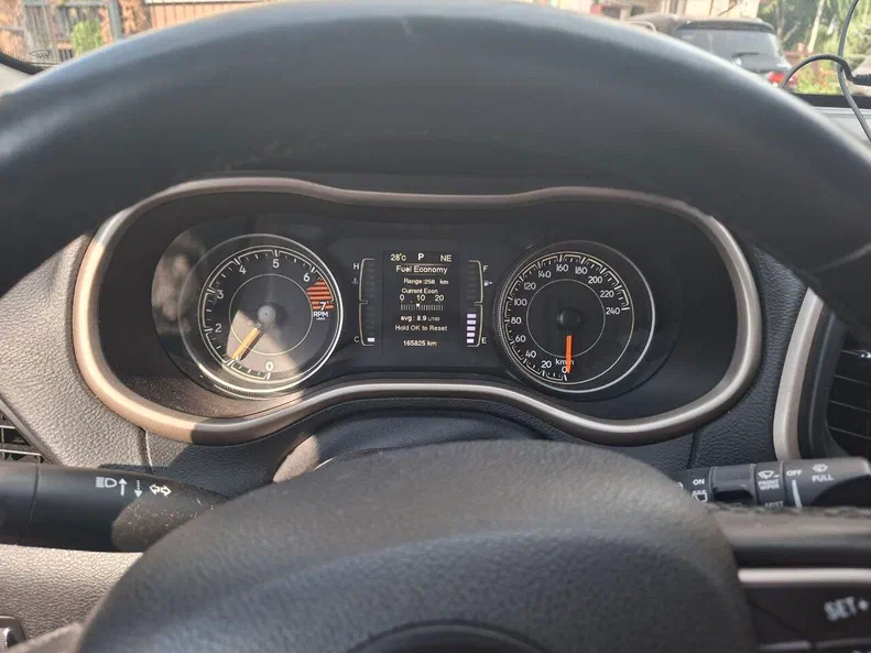 Jeep Cherokee 2016 - 14