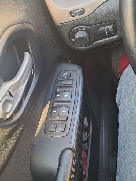 Jeep Cherokee 2016 - 3
