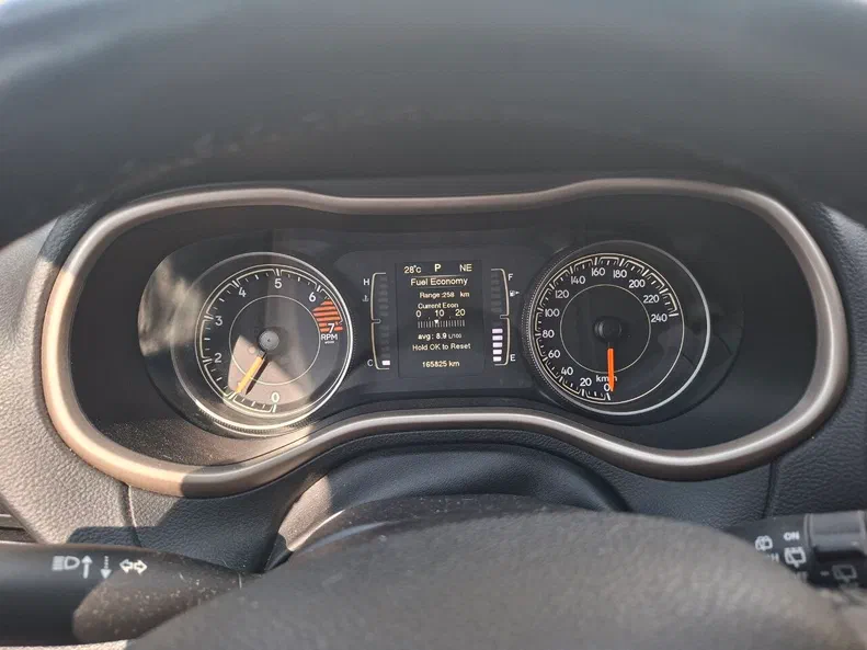 Jeep Cherokee 2016 - 5