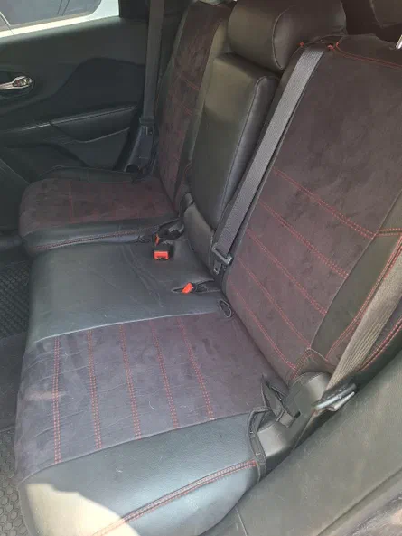 Jeep Cherokee 2016 - 12