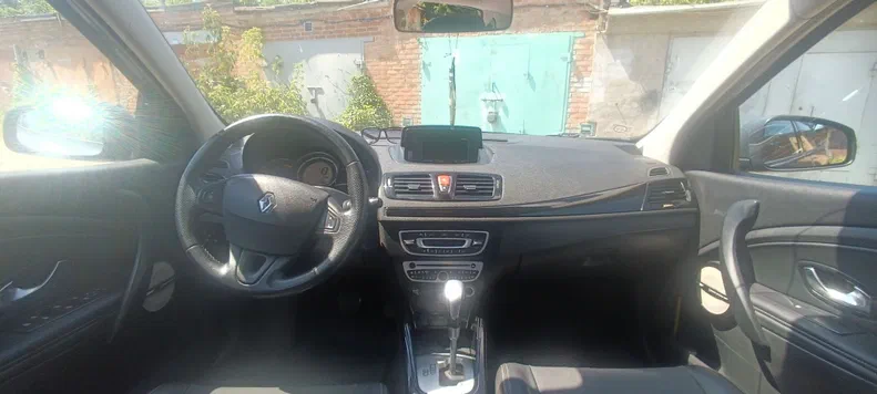 Renault Megane 2011 - 21