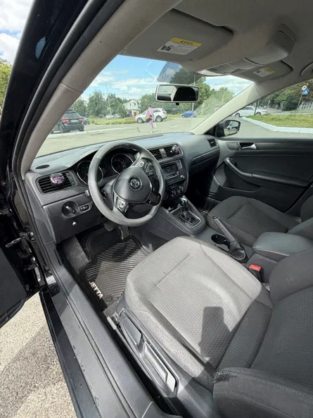 Volkswagen Jetta 2015 - 14