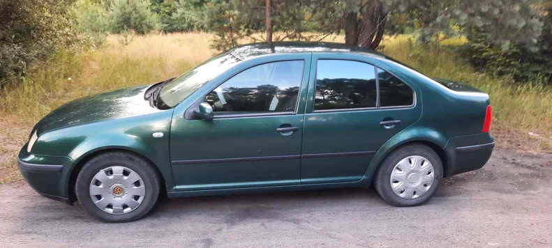Volkswagen Bora 2000 - 1