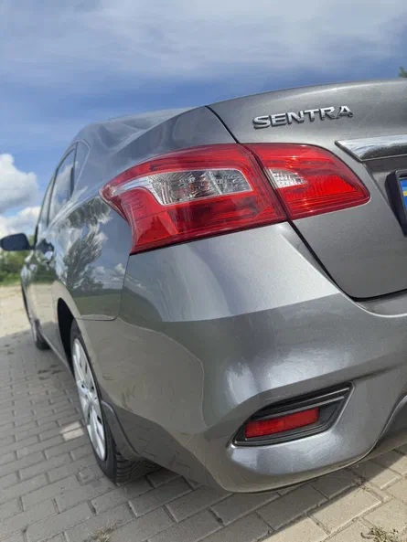 Nissan Sentra 2017 - 3