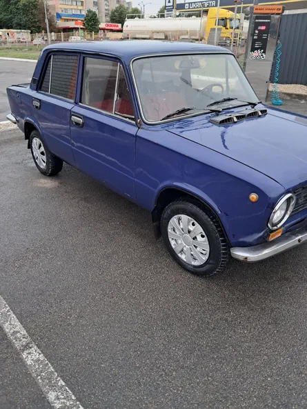Lada (ВАЗ) 2101 1982 - 0