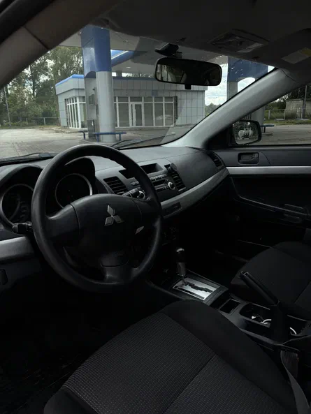 Mitsubishi Lancer 2008 - 11