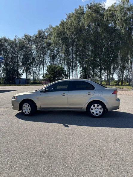 Mitsubishi Lancer 2008 - 5