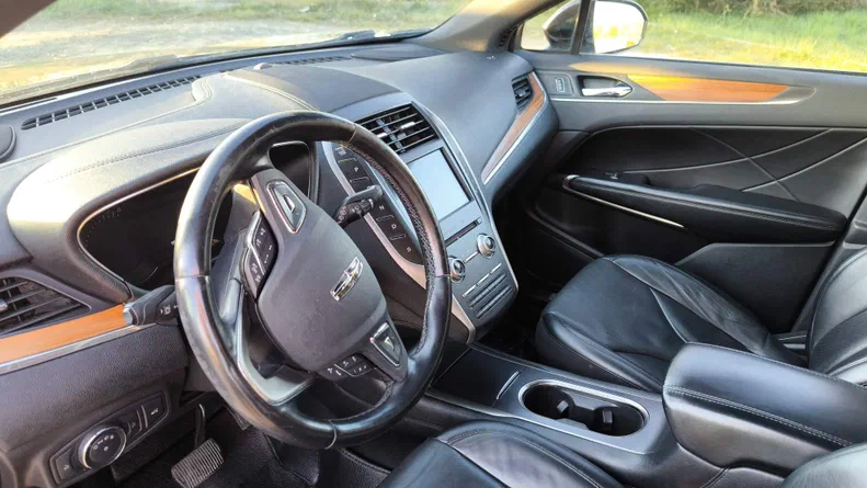 Lincoln MKC 2016 - 16