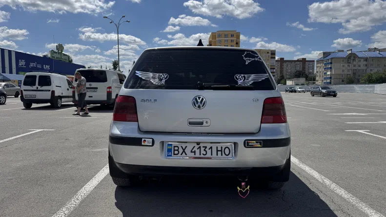 Volkswagen Golf 2002 - 12